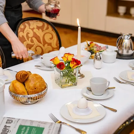 Kaiserhof 4* إيزيناخ