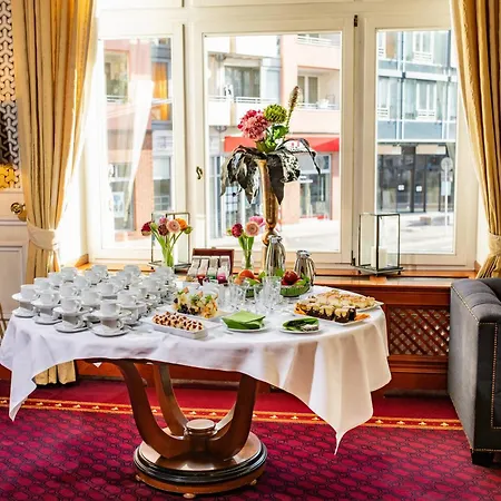 Kaiserhof Hotel 4*