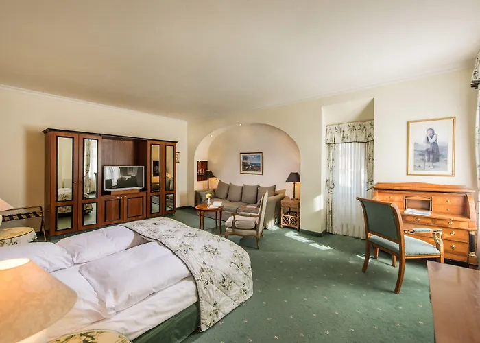 Kaiserhof Hotel 4*